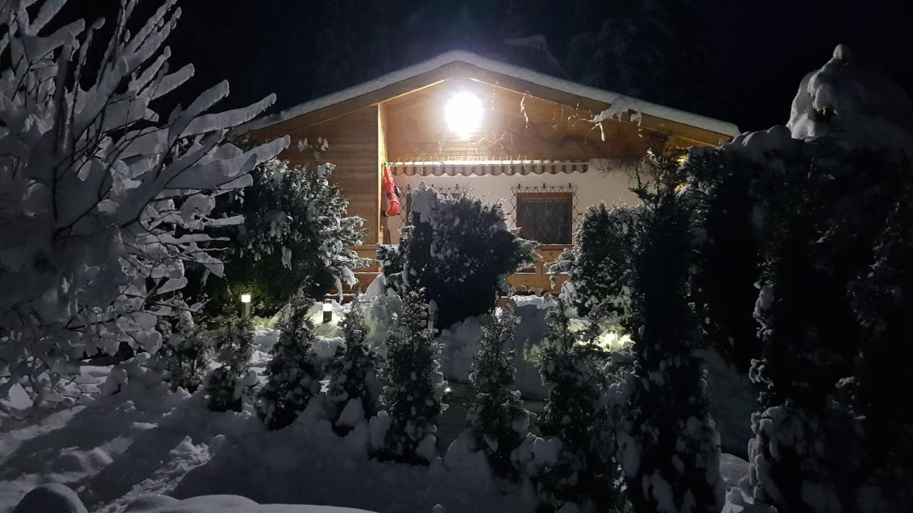 Knusperhaeuschen Maria Nikoletta Villa Witra Luaran gambar